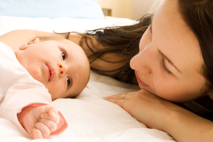 Секреты спокойного и здорового сна родителей и их новорожденного ребенка